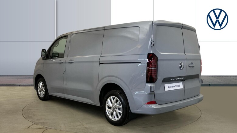 Volkswagen Transporter T28 Lwb Diesel 2.0 TDI 110 Commerce Plus Van
